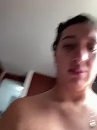 Hannahoff webcam model stream image