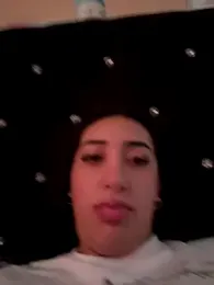 Hannahoff webcam model stream image