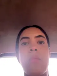 NAUGHTY_LITTLE_18 webcam model stream image