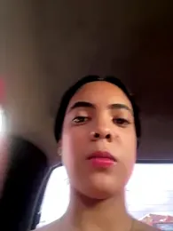 NAUGHTY_LITTLE_18 webcam model stream image