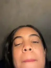 NAUGHTY_LITTLE_18 webcam model stream image