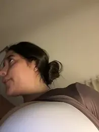 Nhefertary webcam model stream image