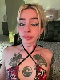 Bonnie_vega webcam stripchat model stream image