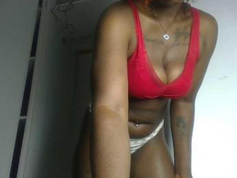 Spicyebony webcam model stream image