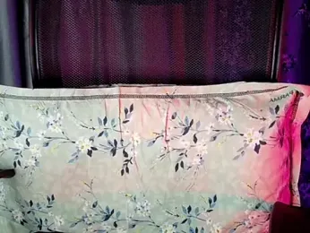 SexyAndHottie webcam model stream image