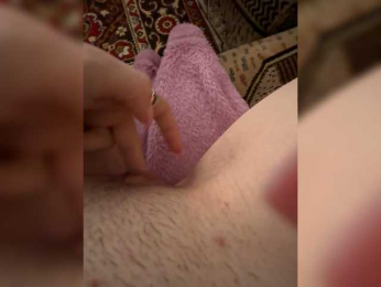 Kris-76 webcam bongacams model stream image