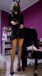 Akemy_room webcam model stream image