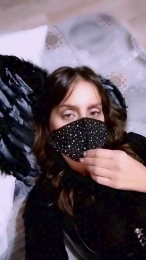 Akemy_room webcam model stream image