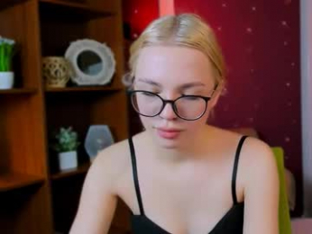 moon_shine25 webcam model stream image