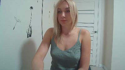 MarryEmm webcam model stream image