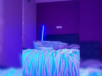 Zola_Nooryi webcam model stream image