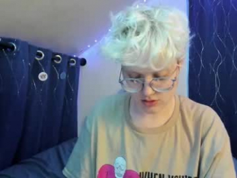 sparkling_water_hate_club webcam model stream image