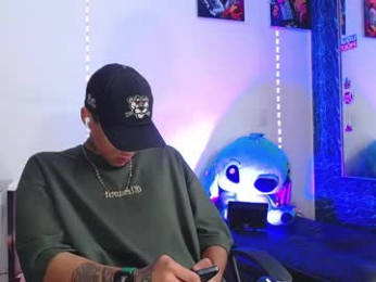 liiaam_lee_ webcam model stream image