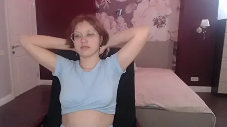 AngelinaLow webcam model stream image