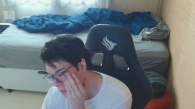 Thomas_FRZ webcam cam4 model stream image