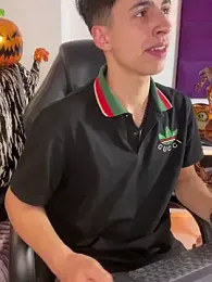 AdrianRinaldi webcam model stream image