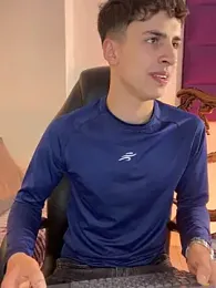 AdrianRinaldi webcam model stream image