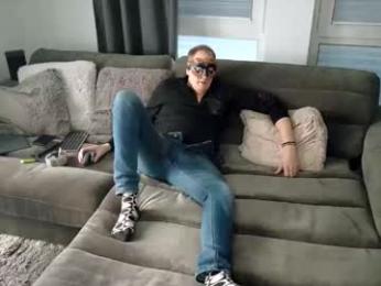 magic_passionitaliano webcam model stream image