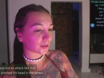 Pocahontass webcam model stream image