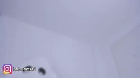 bella_adams_ webcam stripchat model stream image