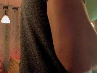 Yake Tyler webcam model stream image