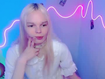 emily_nyaffe webcam model stream image