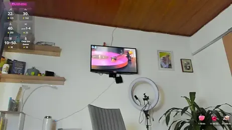 manucute_23_ webcam model stream image