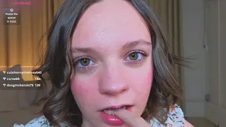 KiyomiRay webcam model stream image