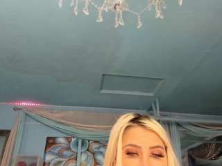 adrianna777 webcam model stream image