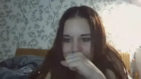 NyraLuna webcam model stream image