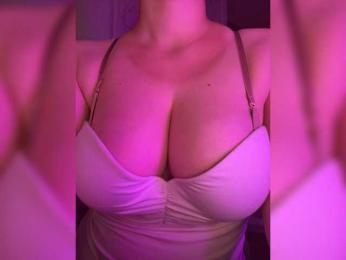 Sweetdee07 webcam model stream image