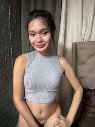 yourlovingperlita69 webcam model stream image