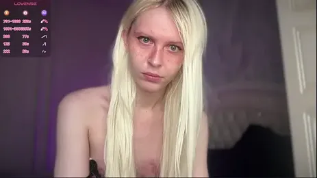 _evielle_ webcam stripchat model stream image