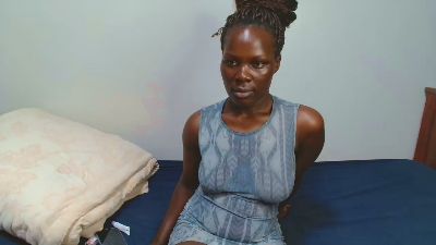 Nova_mila webcam cam4 model stream image