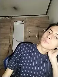 Alann_sr webcam stripchat model stream image