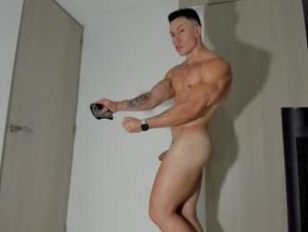 davidj_hot webcam model stream image
