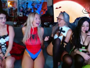 oliviaowens webcam model stream image