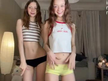 delorathecookie webcam chaturbate model stream image