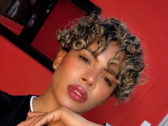 LuisFelipino webcam model stream image