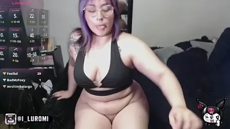 Iluromi webcam model stream image