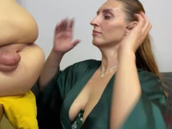 erica_dav webcam model stream image