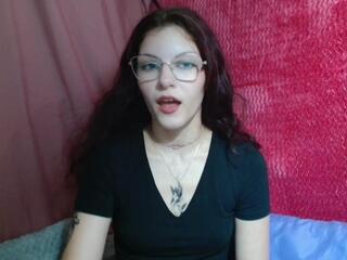Claudia Bolton webcam model stream image