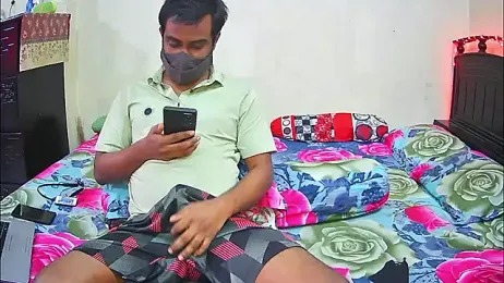 Younger_Couples webcam model stream image