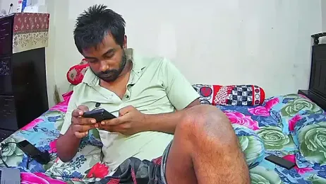 Younger_Couples webcam model stream image