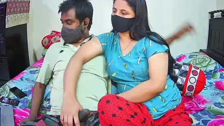 Younger_Couples webcam model stream image