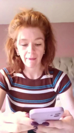 Housewife_Kirst webcam model stream image