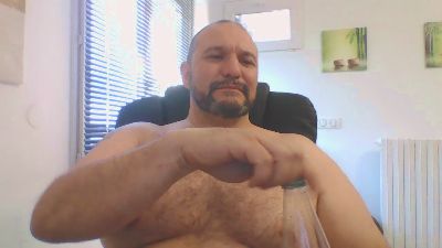 DaddyBearLive webcam cam4 model stream image