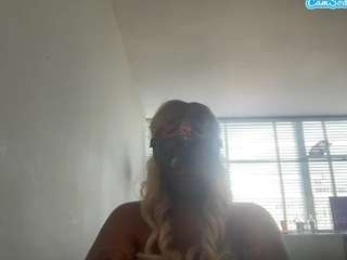 yourgirlsfantasy webcam model stream image