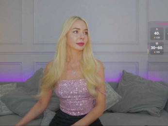 WhiteGirl-one webcam model stream image
