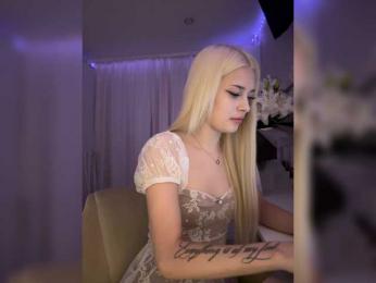 ItsIsabellea webcam model stream image